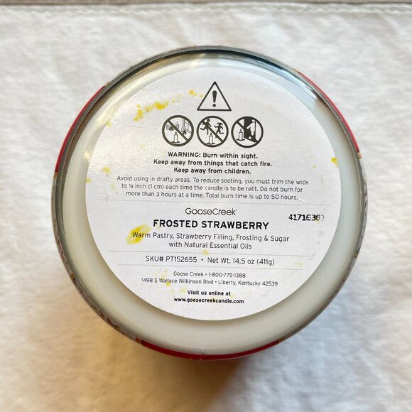 New Frosted Strawberry Poptart Candle Goose Creek 3 Wick - Picture 6 of 7
